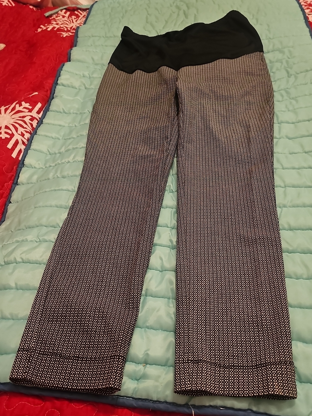 Maternity Black & White Patterned Stretch-Waist Pants.